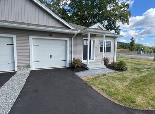 404 Oxford St N #1B, Auburn, MA 01501