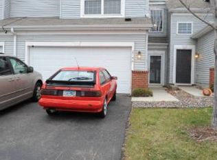 2746 Spy Glass Dr, Chaska, MN 55318