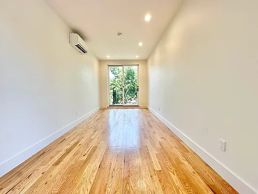 Rented by Doorway NYC, LLC | media 13