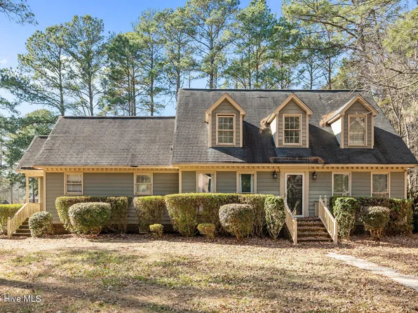 116 S Baywood Lane, Greenville, NC 27834