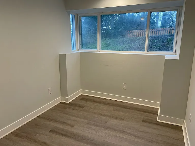 20704 Des Moines Memorial Dr S — Photo 16