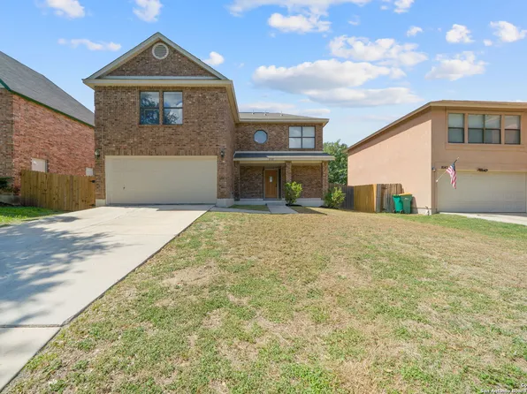 8139 CHESTNUT MANOR DR, Converse, TX 78109