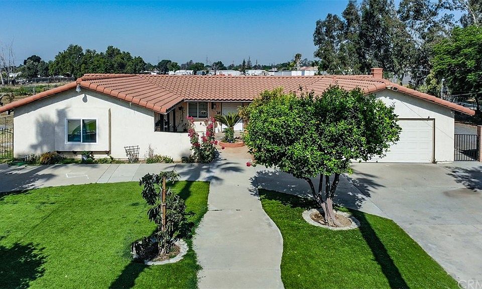 8430 Calabash Ave, Fontana, CA 92335 Zillow