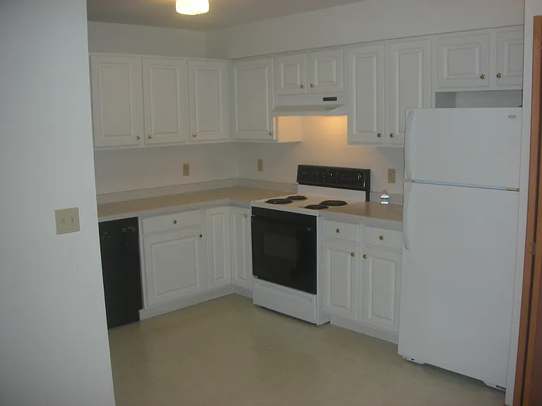 203 E Lake Park Pl #5 — Photo 10