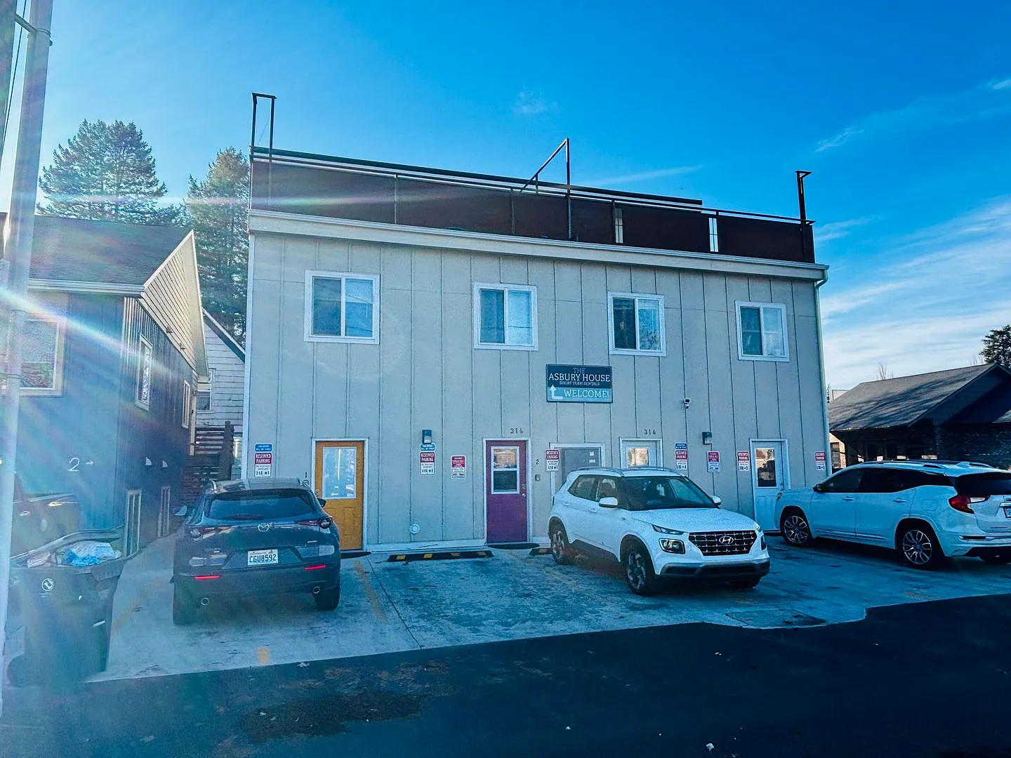 314 S Asbury St. — Photo 1