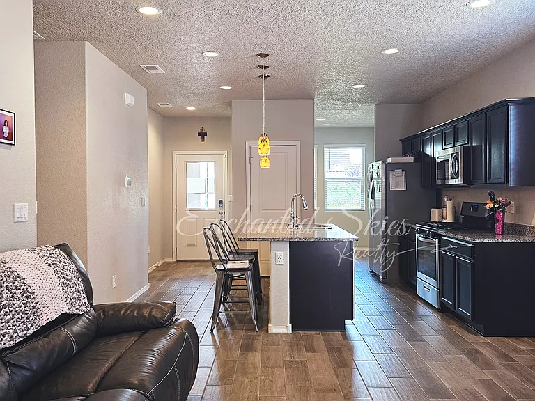 3212 Berkshire Rd NE — Photo 10