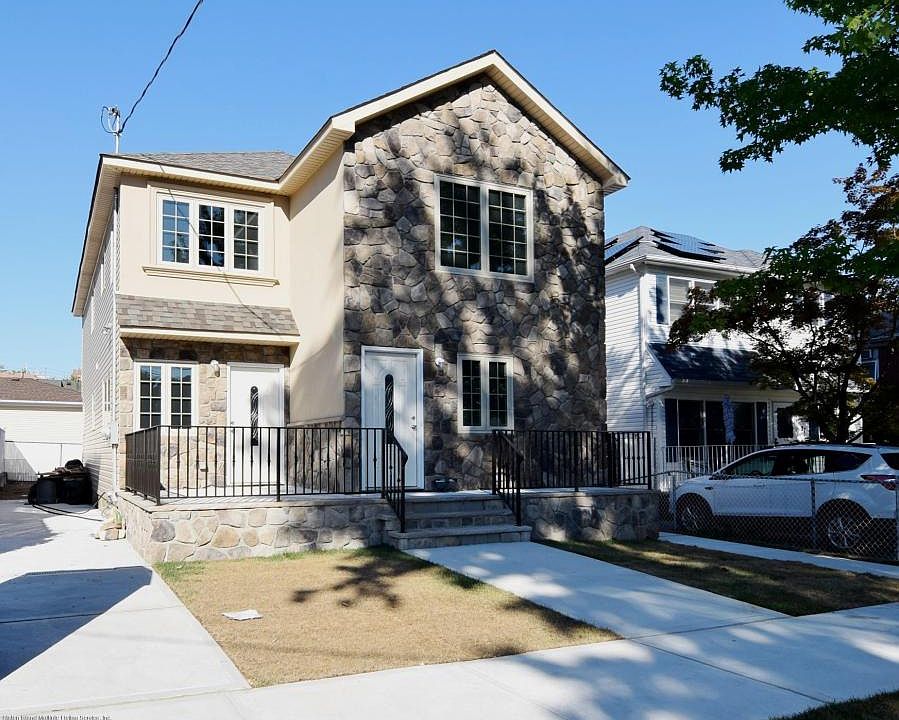1st image of 23 Linwood Ave