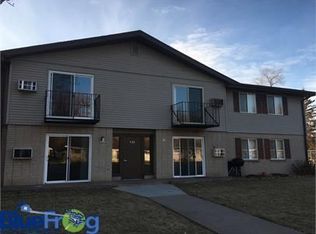 1520 Witzel Ave APT 9, Oshkosh, WI 54902