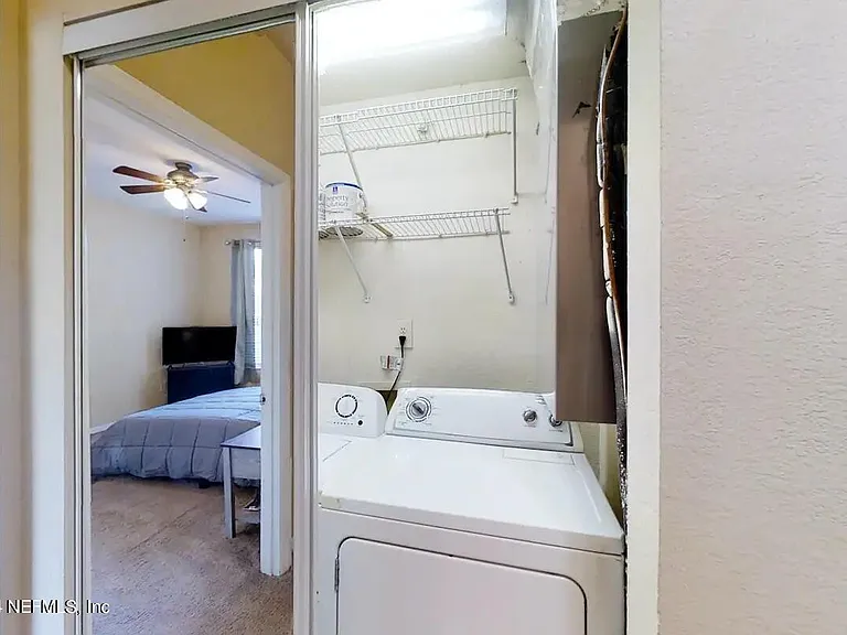 13703 Richmond Park Dr N #1905 — Photo 18
