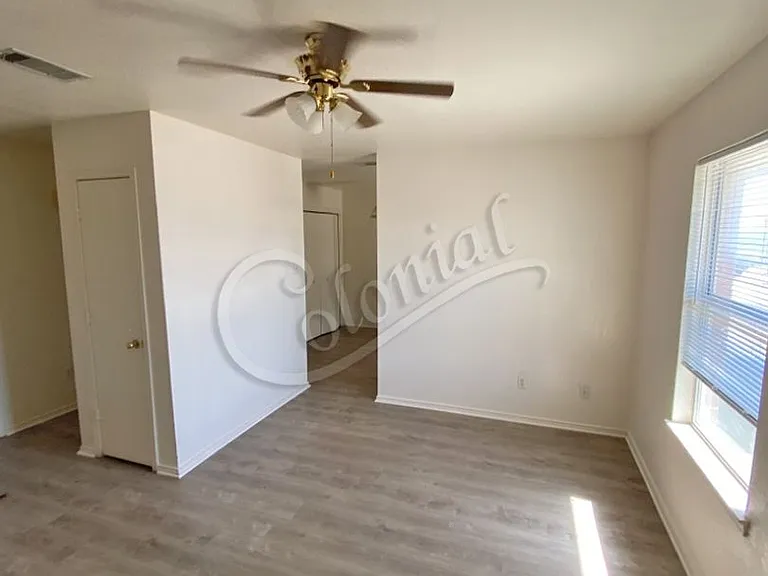 1113 Horizon Dr — Photo 4
