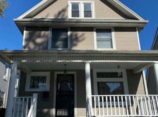 4036 W Newport Ave, Chicago, IL 60641