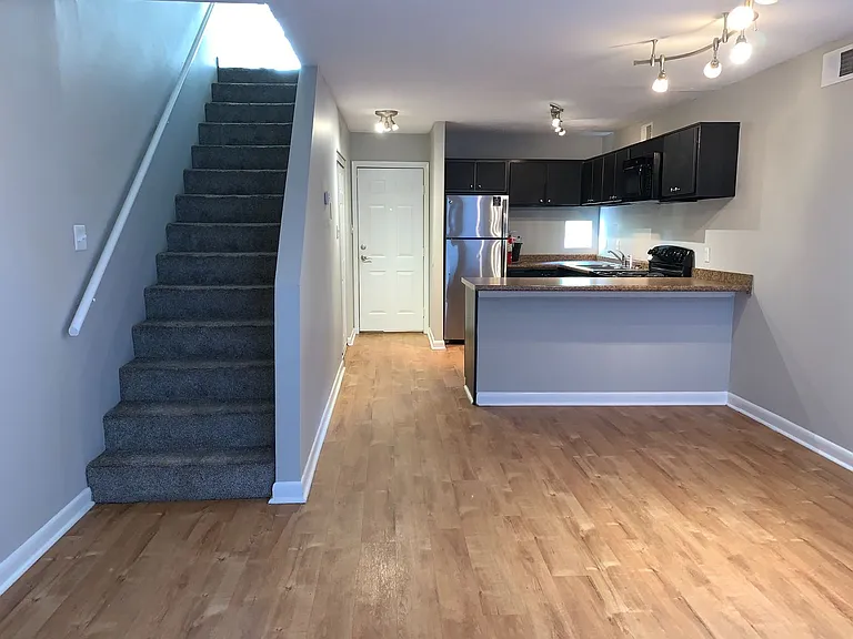 The Hammond Apartments — Photo 71