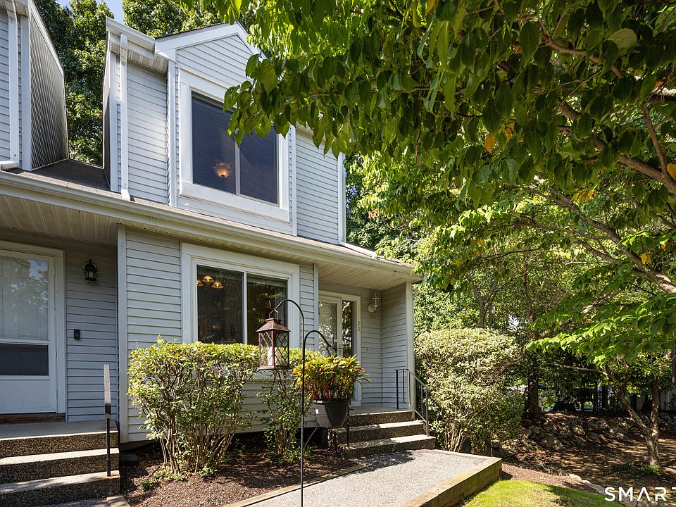 1st image of 20 East Pembroke Road #22