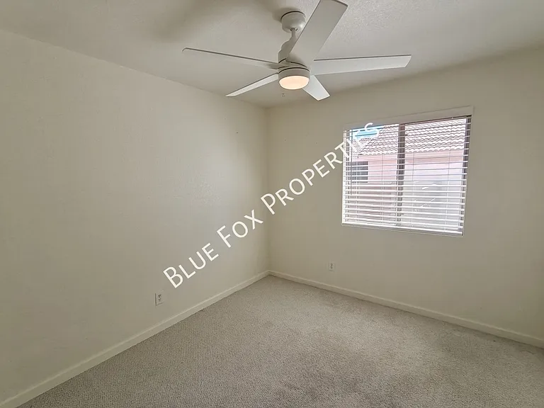 600 E River Walk Dr — Photo 26