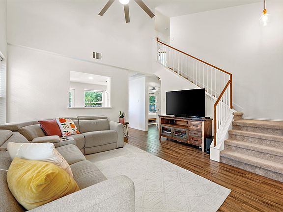 4th image of 3116 Port Anne Way