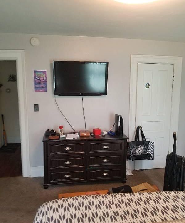 2nd image of 99 Hill St #3