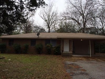 709 S Eastman Rd, Longview, TX, 75602
