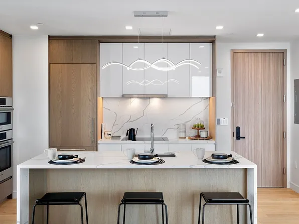 45-30 Pearson St Unit Ph4c, Long Island City, NY 11101