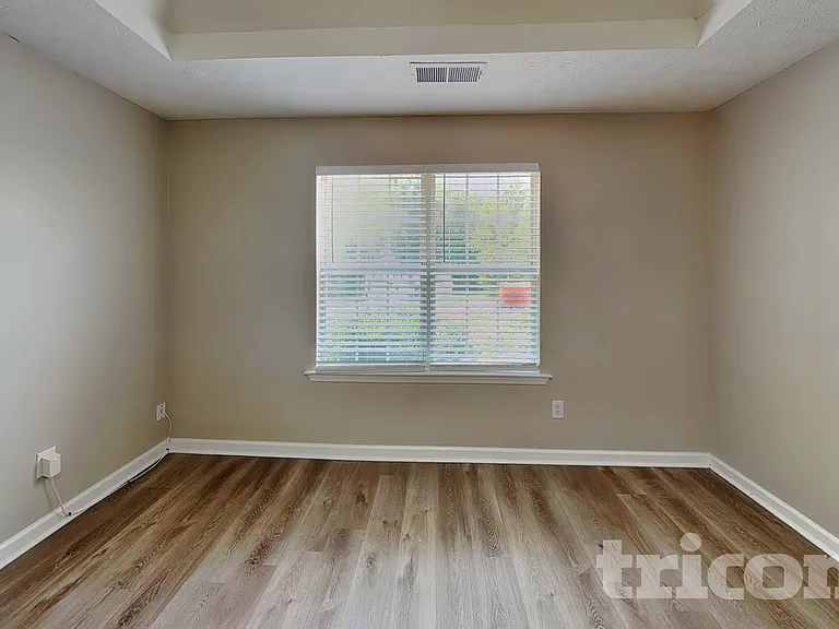 253 Cobblestone Ln — Photo 9