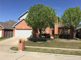 5341 Fox Run Dr, Watauga, TX 76137