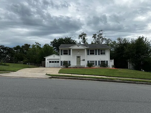 15103 Concord Dr, Woodbridge, VA 22193