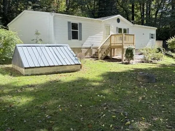 81 Silver Mine Rd, Conestoga, PA 17516