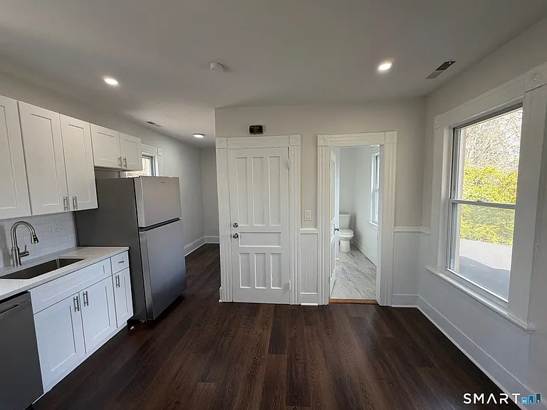 316 W Main St #2 — Photo 17