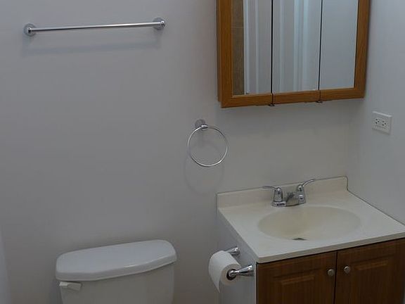 5th image of 5045 W 30th St #2