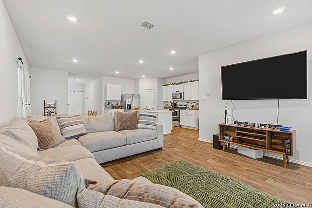 5923 Hartley Home — Photo 5