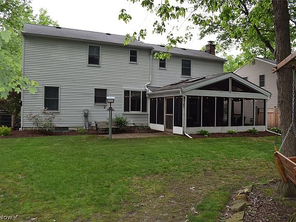 2nd image of 20877 Oak Trail Ct