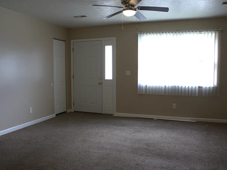 10 E Homer Ave #2 — Photo 4