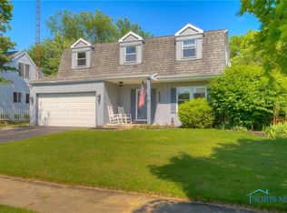 6008 Pebble Stone Rd, Sylvania, OH 43560