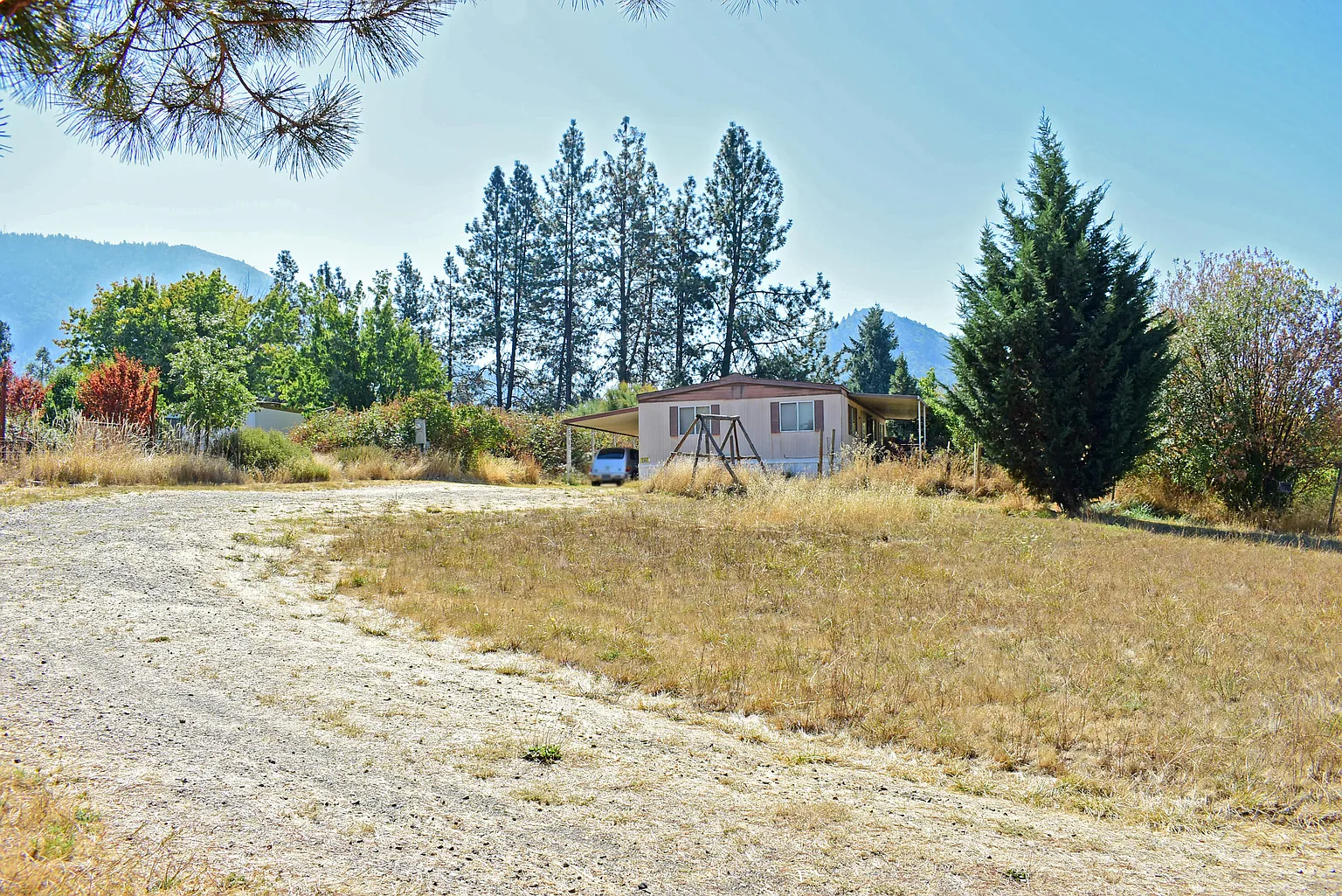 229 Walker Rd photo 1