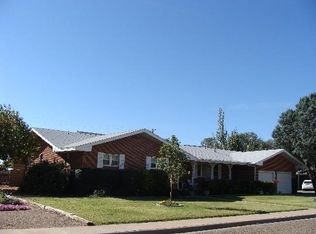 1511 W 17th Ln, Portales, NM 88130