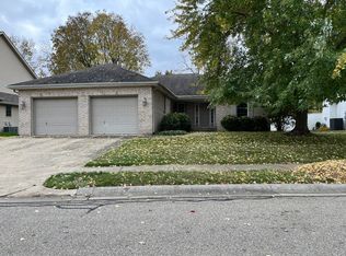 2469 Wyndham Pl S, Columbus, IN 47203