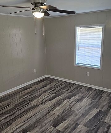 5th image of 1825 71st Ave