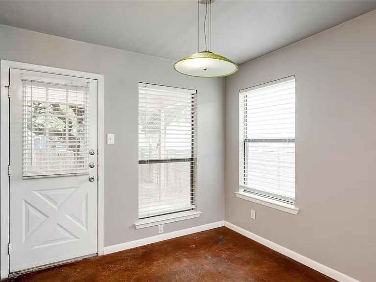 403 W Elizabeth St #B — Photo 21