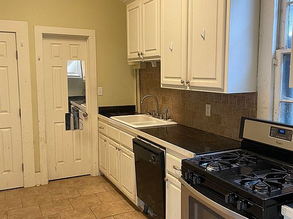 2nd image of 838 America St