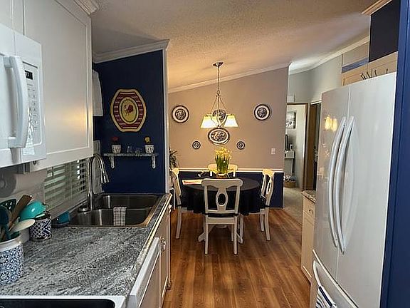 5th image of 89 Dockside Dr #92