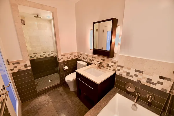 Rented by Portunes LLC | media 11