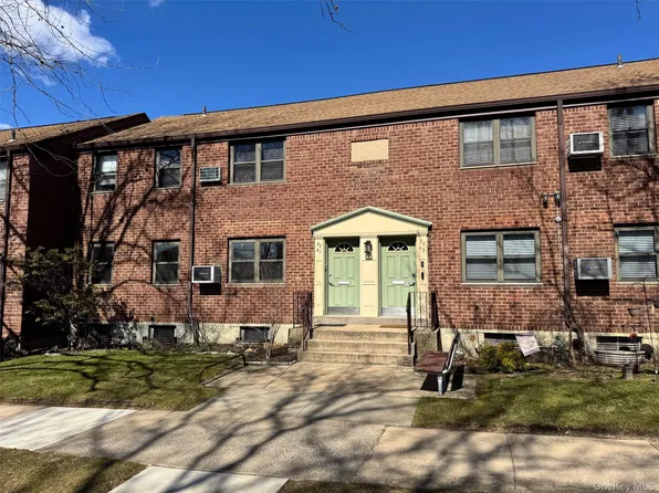 57-41 246TH Crescent #Lower, Douglaston, NY 11362