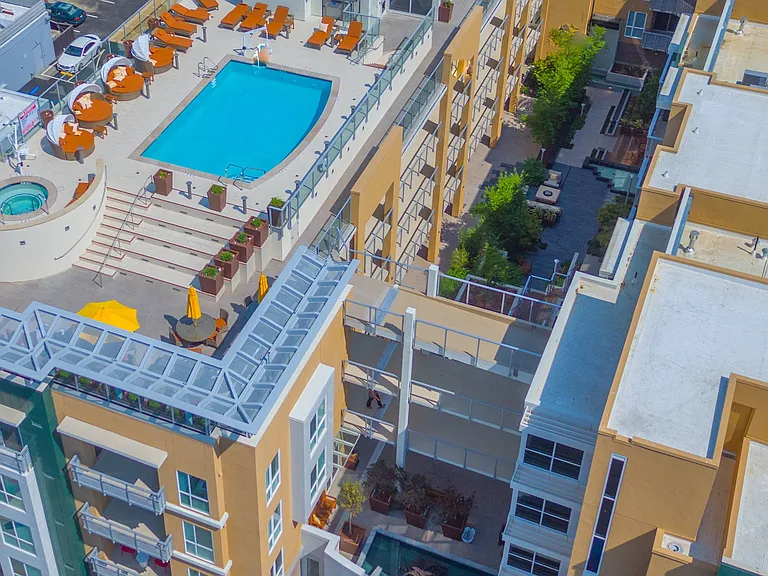 Our packed amenity line-up includes a rooftop pool and spa with scenic views