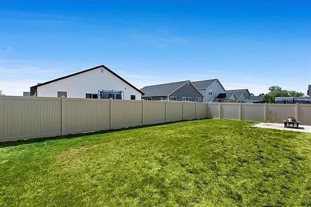 12635 Clearwell St — Photo 33