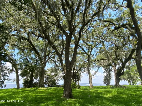 8544 CATHEDRAL OAKS Place, Jacksonville, FL 32217
