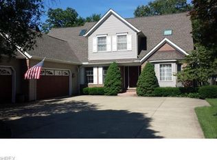 388 Bradley Rd, Bay Village, OH 44140