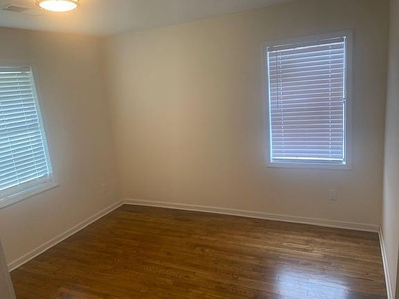 5th image of 1377 E Dempster Ave