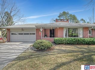 3025 Kucera Dr, Lincoln, NE 68502