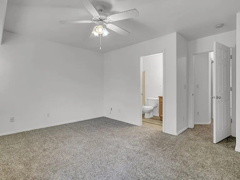 6769 Rio Bravo Grv — Photo 18