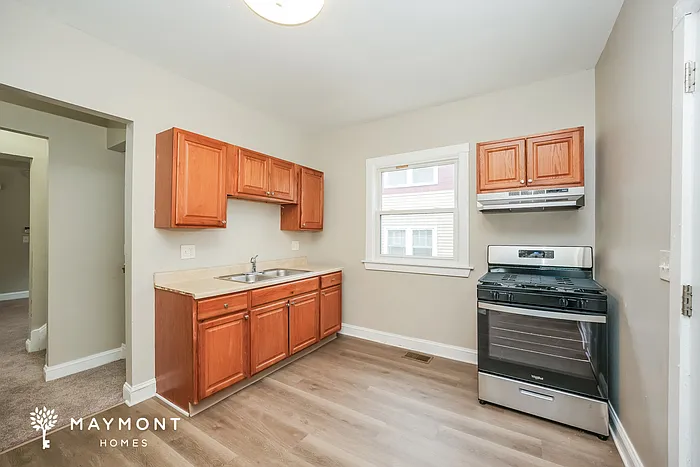 3355 Desota Ave — Photo 9