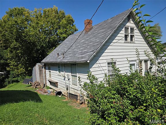 3rd image of 1206 Rixon St